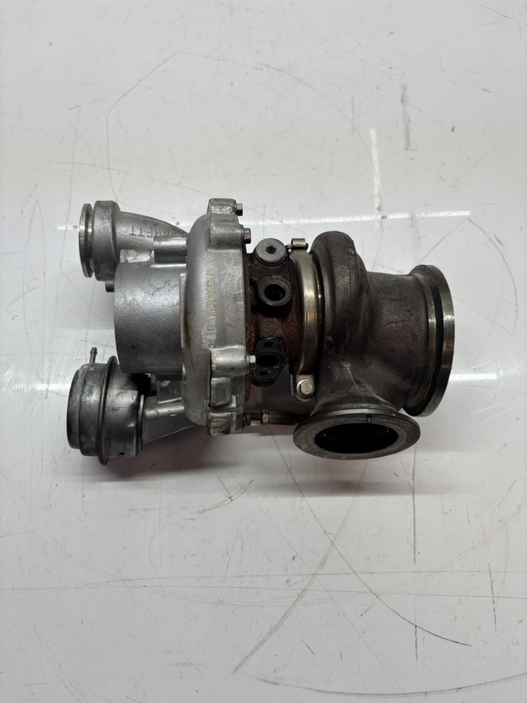 [MTD-505756] Turbocompresor BMW Serie 7 F02 4.4 V8 750Li N63B44B 7605794