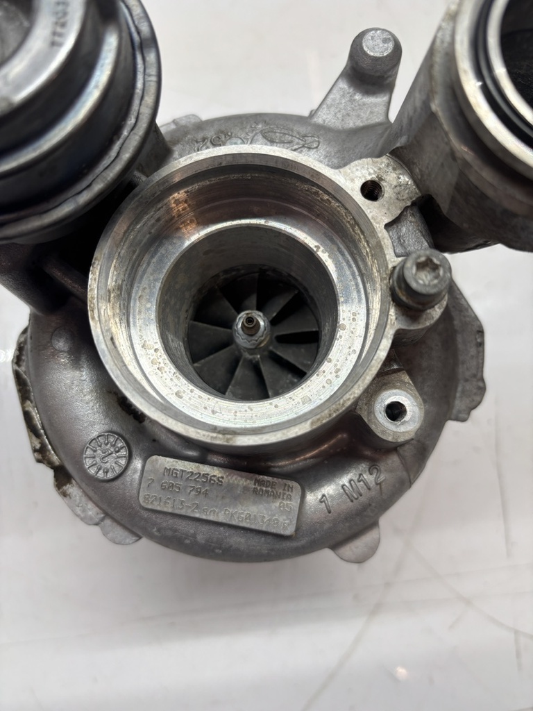 [MTD-505755] Turbocompresor BMW Serie 7 F02 4.4 V8 750Li N63B44B N63B44O1 N63