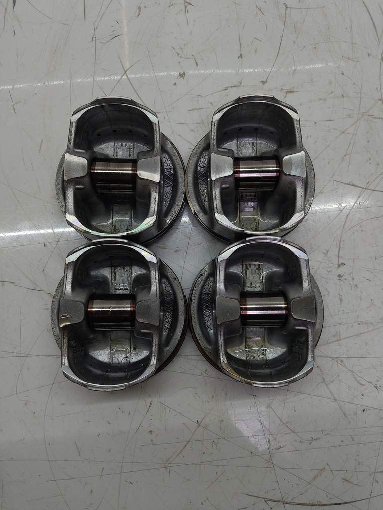 [MTD-509497] 4x pistones Toyota GT 86 Coupe 2.0 4U-GSE FA20