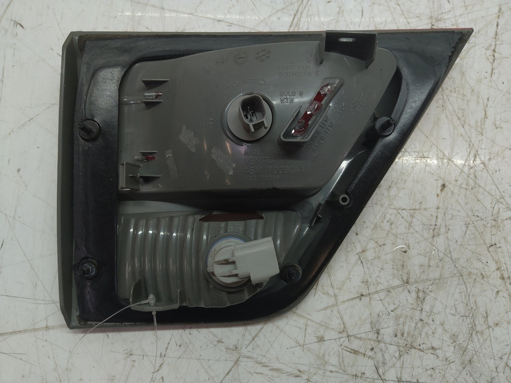 [MTD-511255] Luz trasera Jeep Cherokee IV WK 3.0 CRD V6 4x4 Diésel EXF 57010274AE