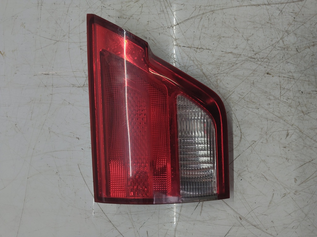[MTD-511256] Luz trasera Jeep Cherokee IV WK 3.0 CRD V6 4x4 Diesel EXF 57010275AE