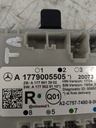 Revestimiento de puerta Mercedes Clase A W177
