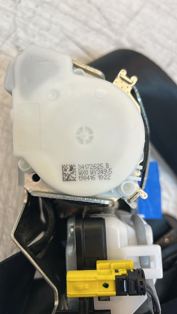 [MTD-520546] Cinturón de seguridad VW Golf 5G1 1.4 GTE CUKB CUK 5G4857706M