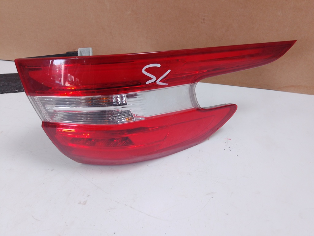 [MTD-531732] Luz trasera izquierda Peugeot 308 SW II T9 1.5 BlueHDi 110 CV 2018-2021