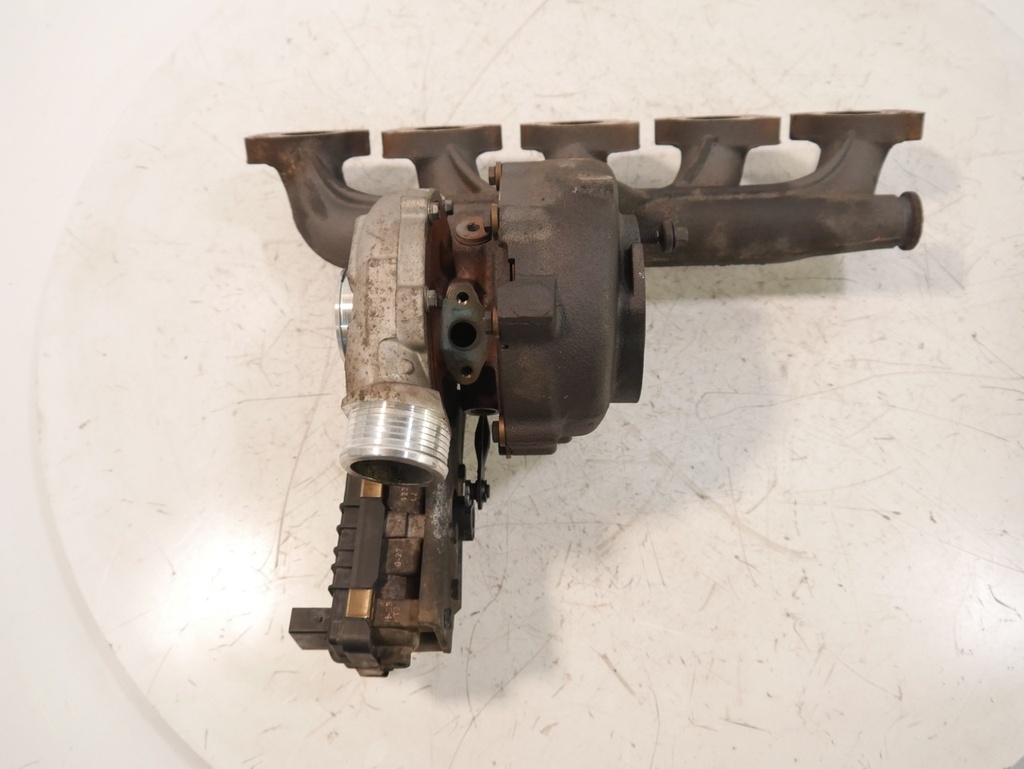 [MTD-467167] Turbocompresor Volvo V70 MK3 2.4 D D5244T5 31219697