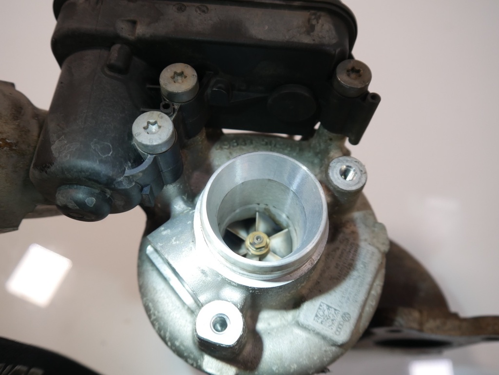 [MTD-468391] Turbocompresor Audi Seat Skoda VW 1.4 TSI TFSI CZEA CZE 04E145715F