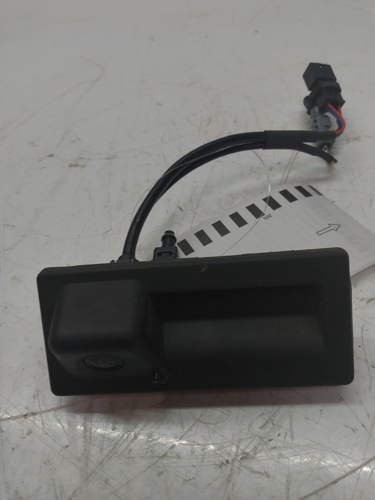 [MTD-503052] Manija portón trasero cámara VW Tiguan AX1 2.0 TDI DTS DTSB 5NA827566D