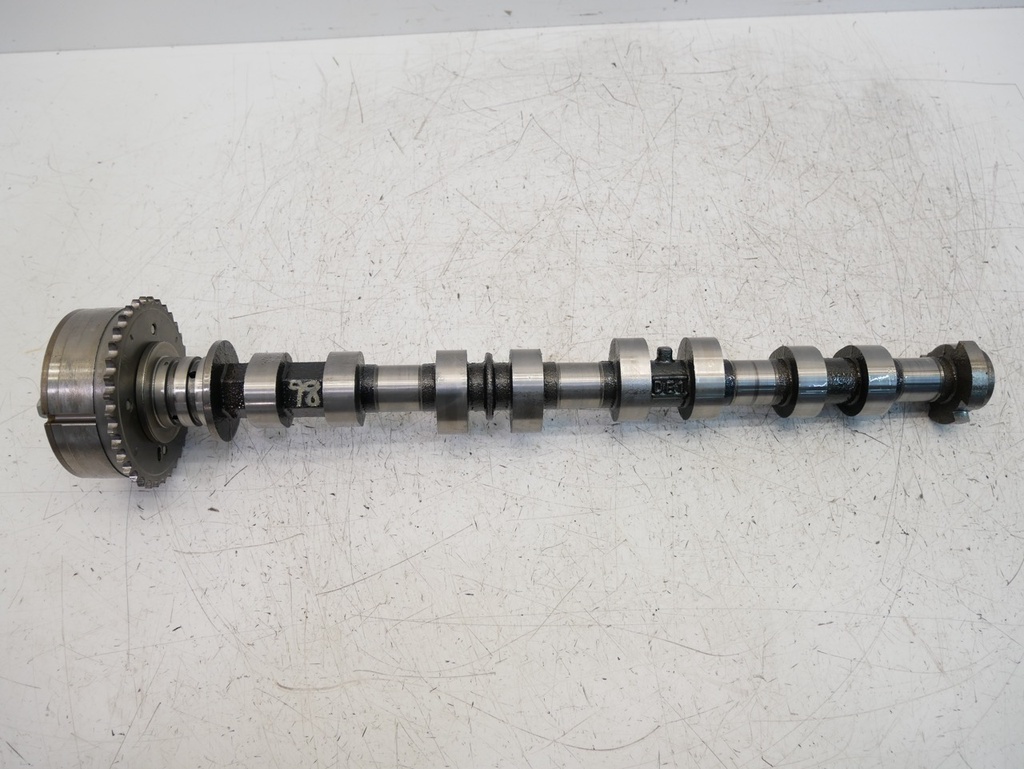 [MTD-493809] Árbol de levas Toyota Auris 1.8 Hybrid 2ZR-FXE 135010T080