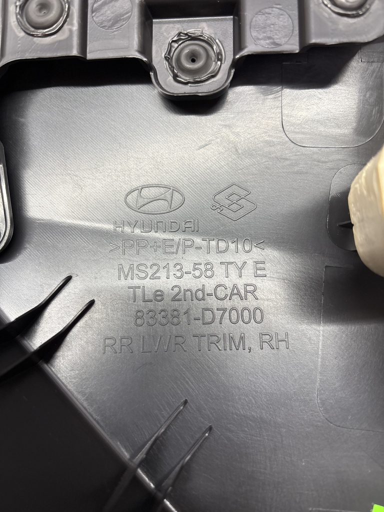 [MTD-498553] Embellecedor de puerta Hyundai Tucson 2.0 CRDI Diesel D4HA 83381-D7000