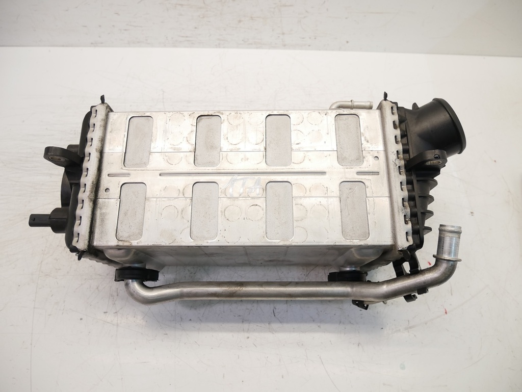 [MTD-439471] Intercooler para Mercedes CLS C218 / E-Klasse W212 S212 A207 4.7 V8 M 278.922
