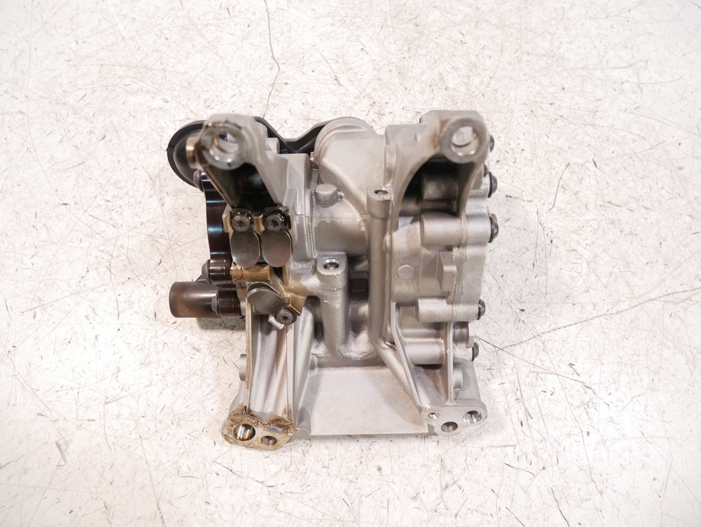 [MTD-444708] Bomba de aceite BMW 420i B48 70550809