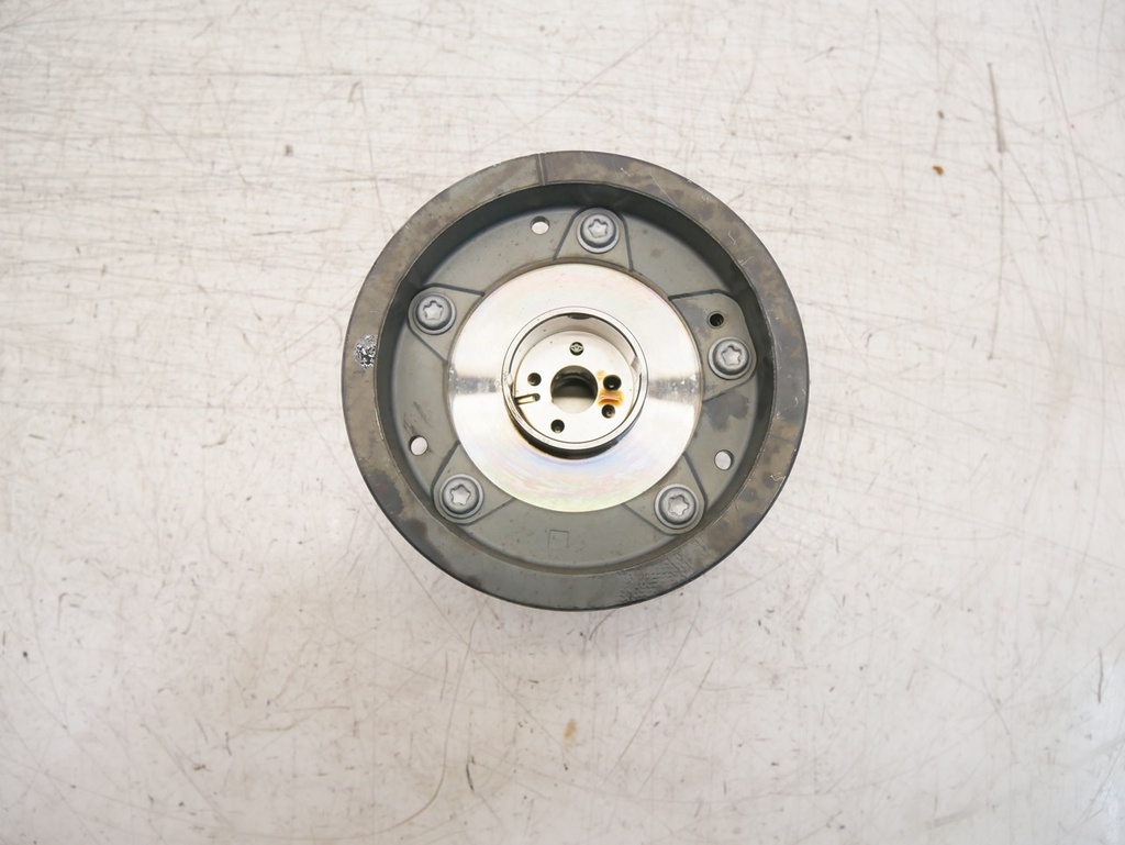 [MTD-448343] Árbol de levas Volvo XC40 1.5 T3 gasolina B3154T7 31465717