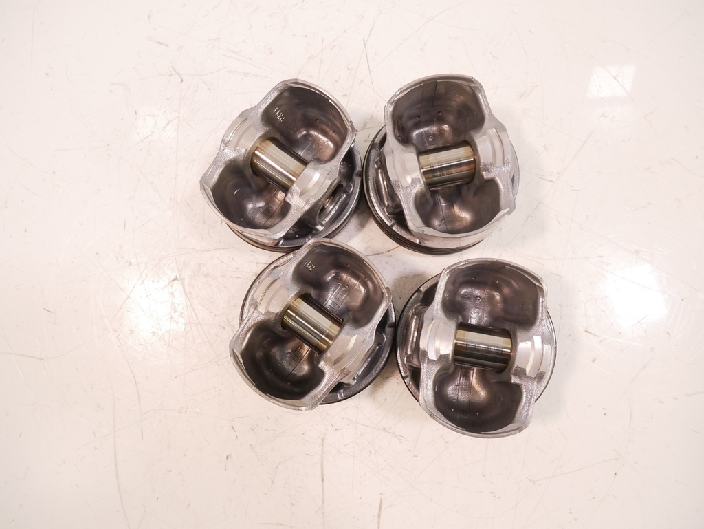 [MTD-418737] 4x pistones Ford Mustang Coupe 2.3 EcoBoost N48H PK93