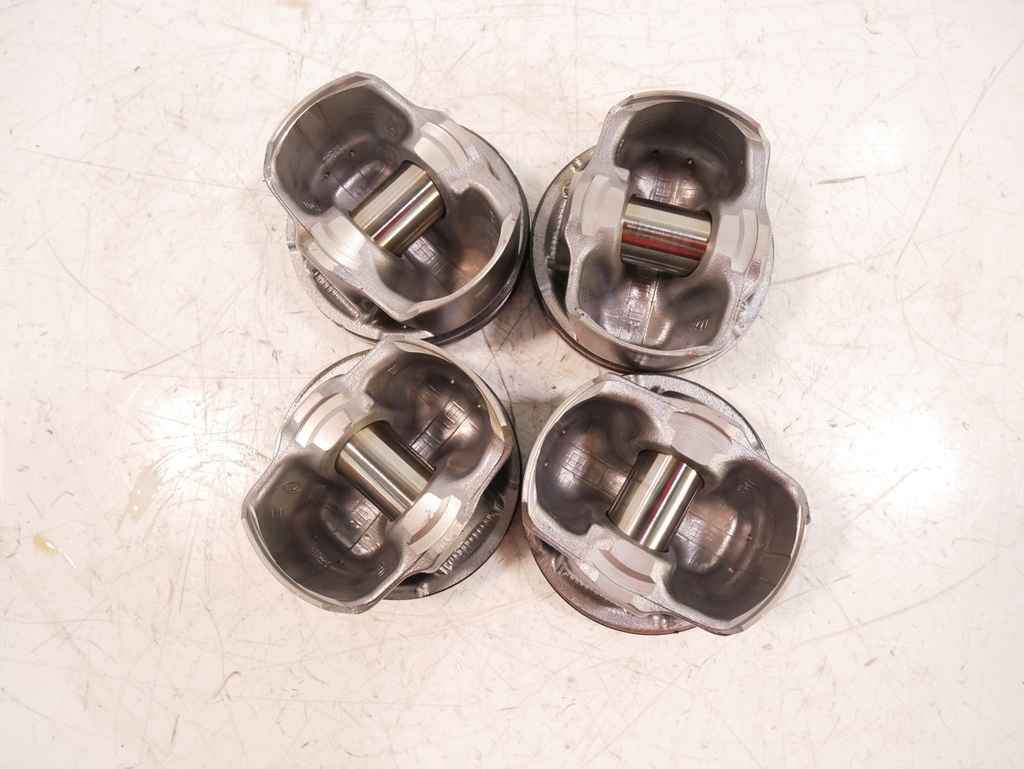 [MTD-419862] 4x pistones Zenos Ford E10 Mustang 2.3 N48H C23HD0D PK93