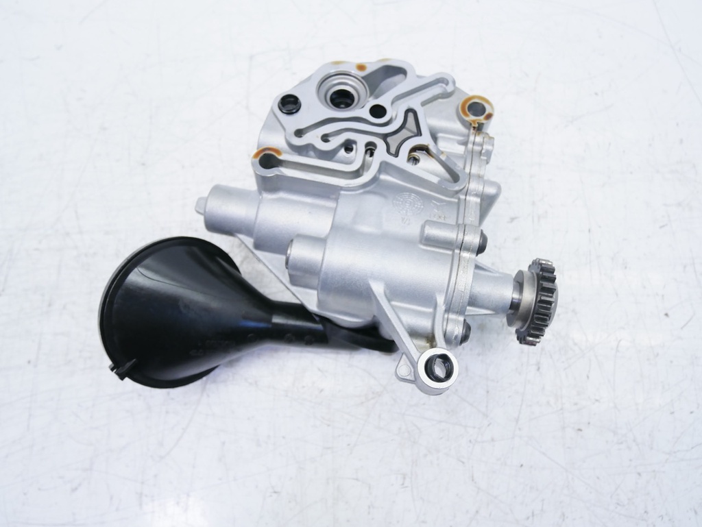 [MTD-414393] Bomba de aceite VW Audi Cupra Golf VIII León 2.0 TSI TFSI DNFC DNF 06H115105FP