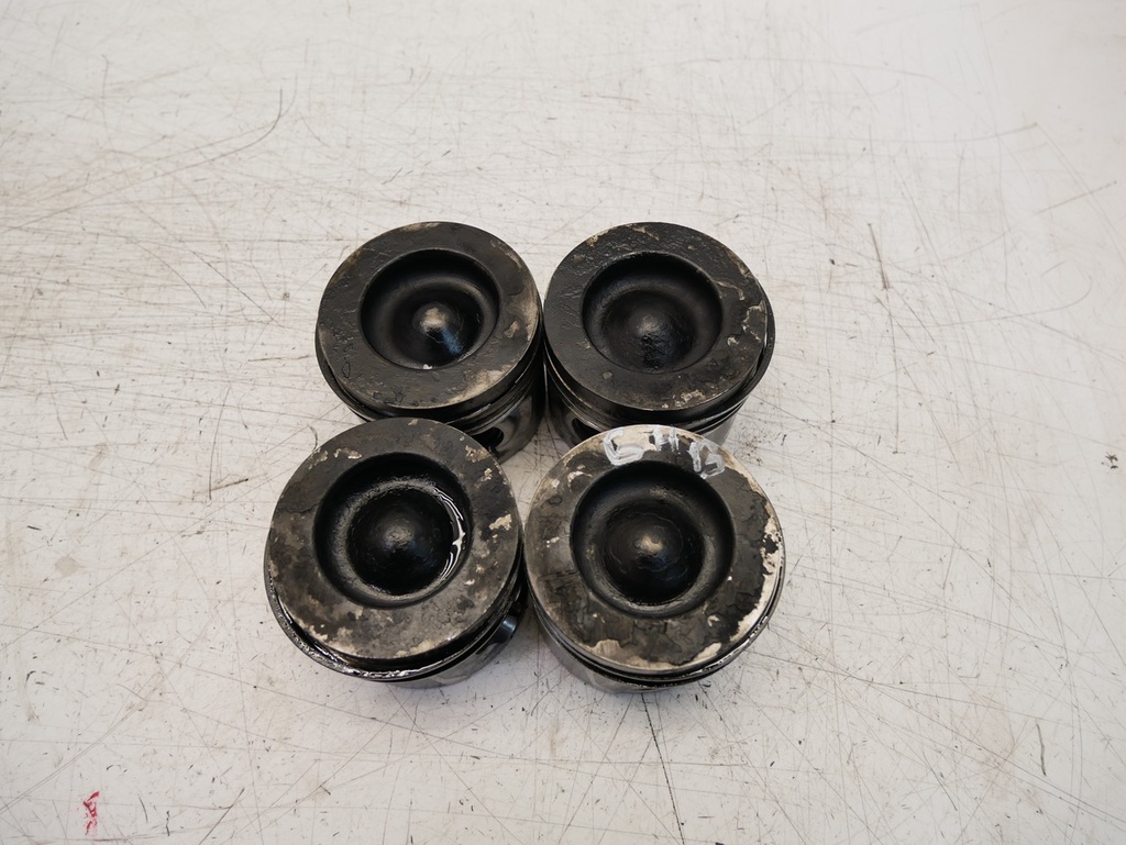 [MTD-453491] 4x Pistones Citroën Peugeot 1.6 BlueHDI BH02 BHY DV6FD 75L118