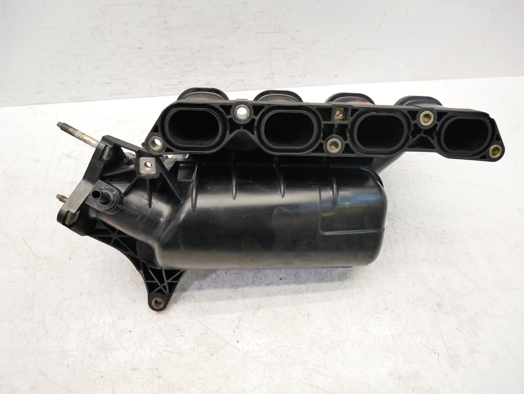 [MTD-472640] Colector de admisión Toyota MR2 MK3 1.8 16V gasolina 1ZZ-FE