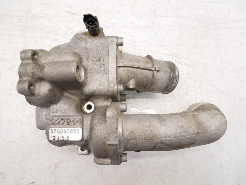 [MTD-472579] Carcasa del termostato Alfa Romeo Giulia Stelvio 2.9 670050436 670050889