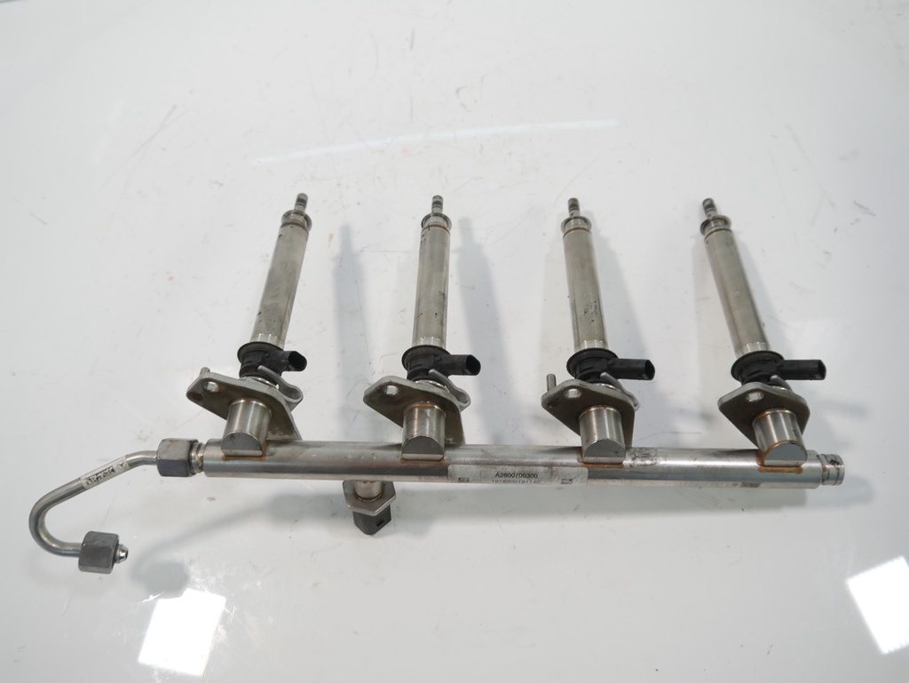 [MTD-474986] Colector de inyección Mercedes A35 AMG W177 2.0 M260.920 A2600700300