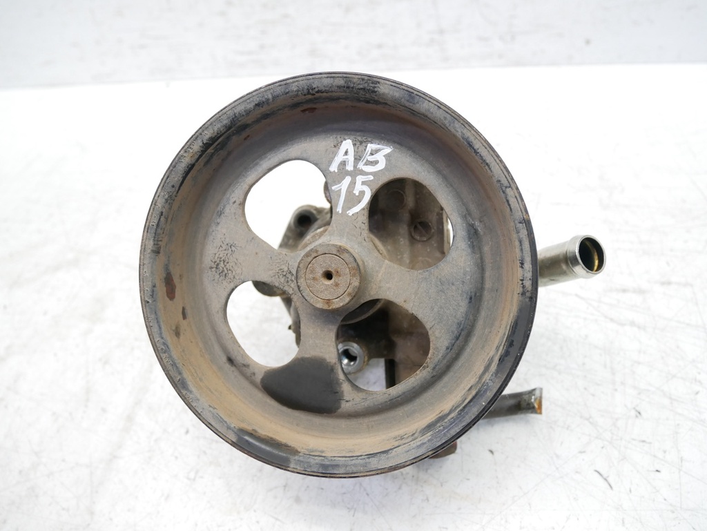 [MTD-475343] Bomba de dirección asistida Mitsubishi L200 MK4 2.5 DI-D 4D56-HP 4D56-T 4D56 16V 4450A092