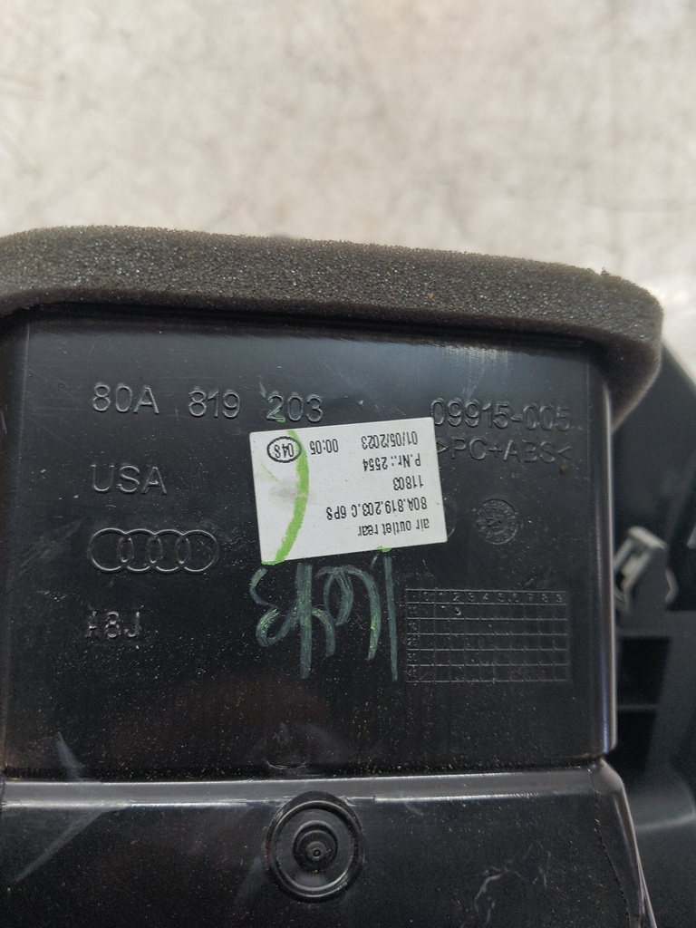 [MTD-526236] Panel de control de calefacción trasero Audi Q5 2023