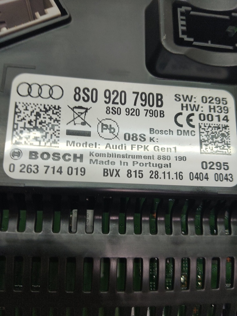 [MTD-526239] Cuadro de instrumentos Audi TT 2017