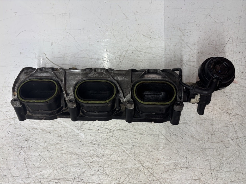 [MTD-479079] Colector de admisión Audi A6 C7 3.0 TFSI CGXB CGX 06E133340C