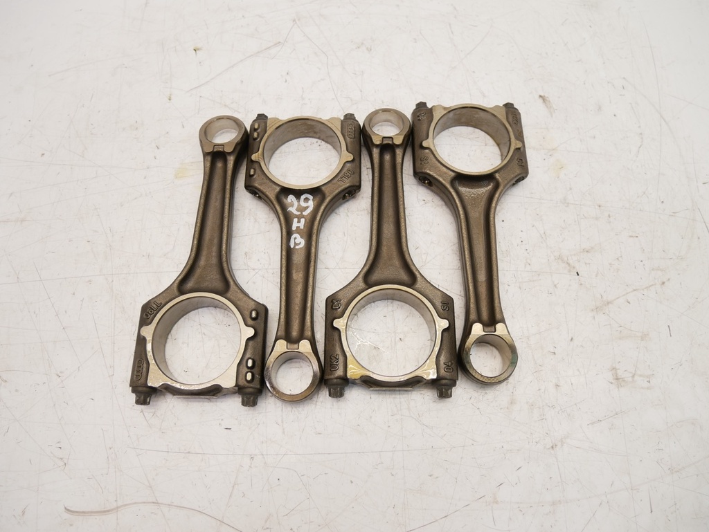 [MTD-479735] Biela 4x para Audi A3 / VW Golf V 2.0 TFSI CBFA CBF 06LL
