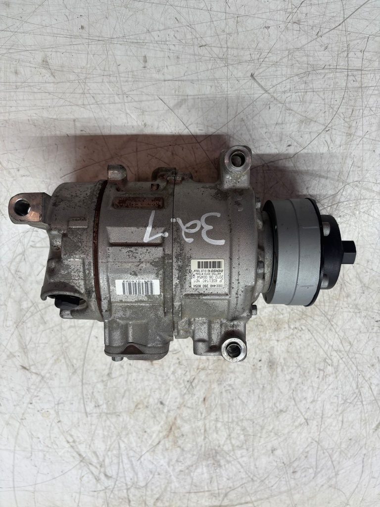 [MTD-483806] Compresor de aire acondicionado Audi A8 D4 4.0 TFSI quattro CEUA CEU 4H0260805H