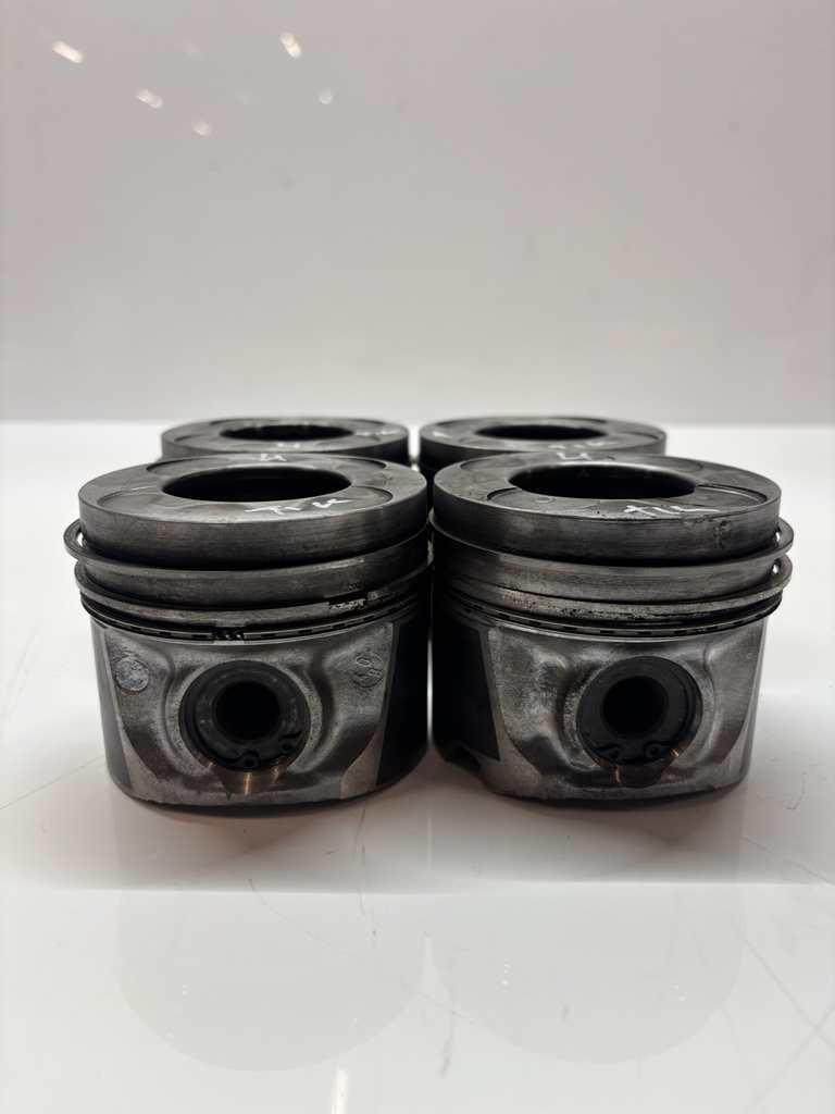 [MTD-485938] 4x Pistones Para Nissan Navara 2.5 dCi YD25DDTi YD25