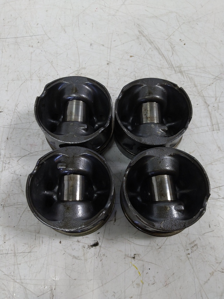 [MTD-513915] Juego de 4 pistones Land Rover Range Rover Sport L494 3.0D 306DTA GEN2