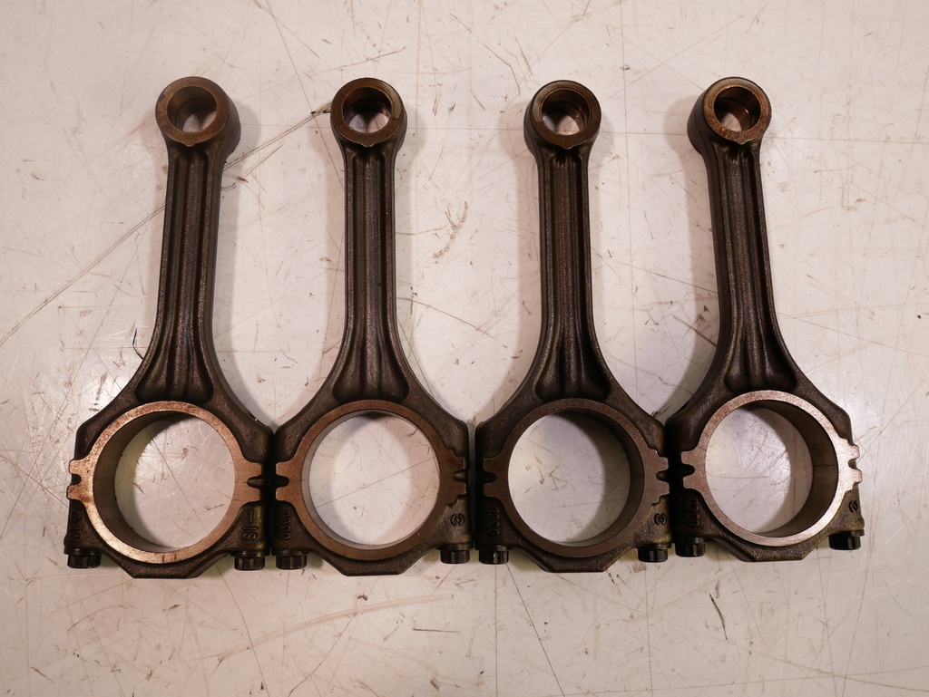 [MTD-390115] Juego de 4 bielas Audi Seat Skoda A3 Leon 1.4 TFSI CAXC CAX 03C198401D
