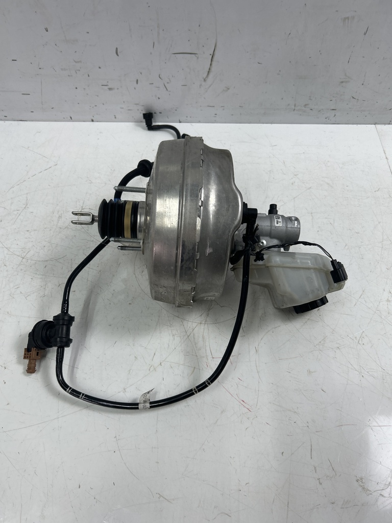 [MTD-498942] Cilindro maestro de freno Land Rover Discovery Sport L550 2.0 D 180 CV 204DTD OE HK72-2B195-AC