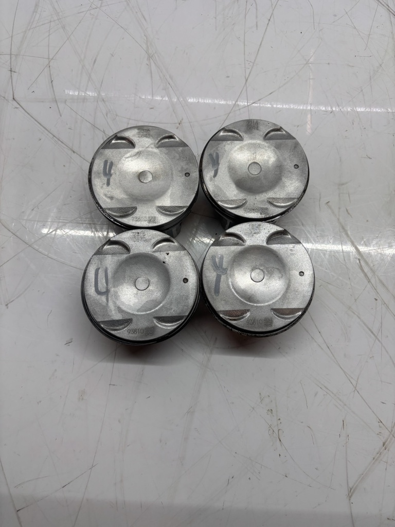 [MTD-496006] 4x Pistón para Suzuki Baleno Ignis III Swift V 1.2 Gasolina K12C 12100-81810