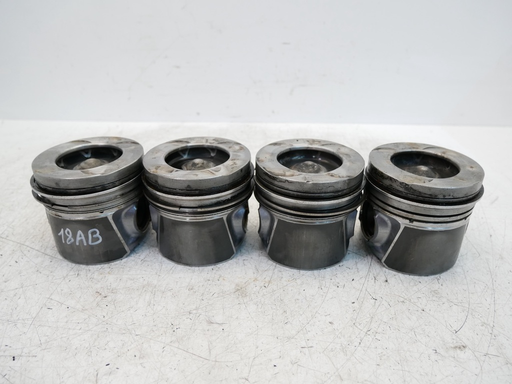 [MTD-497014] 4x Pistones Mercedes Clase C C204 2.2 CDI OM651.911