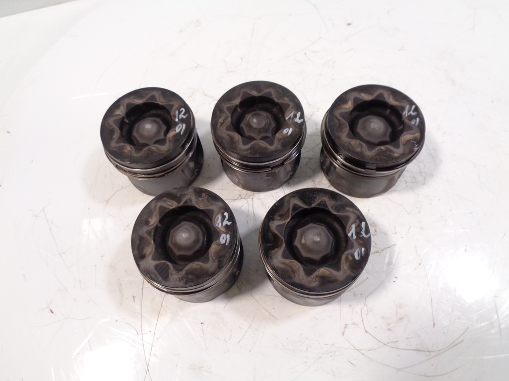 [MTD-399750] 5x Pistones Jaguar XF X250 3.0 D Diesel 306DT