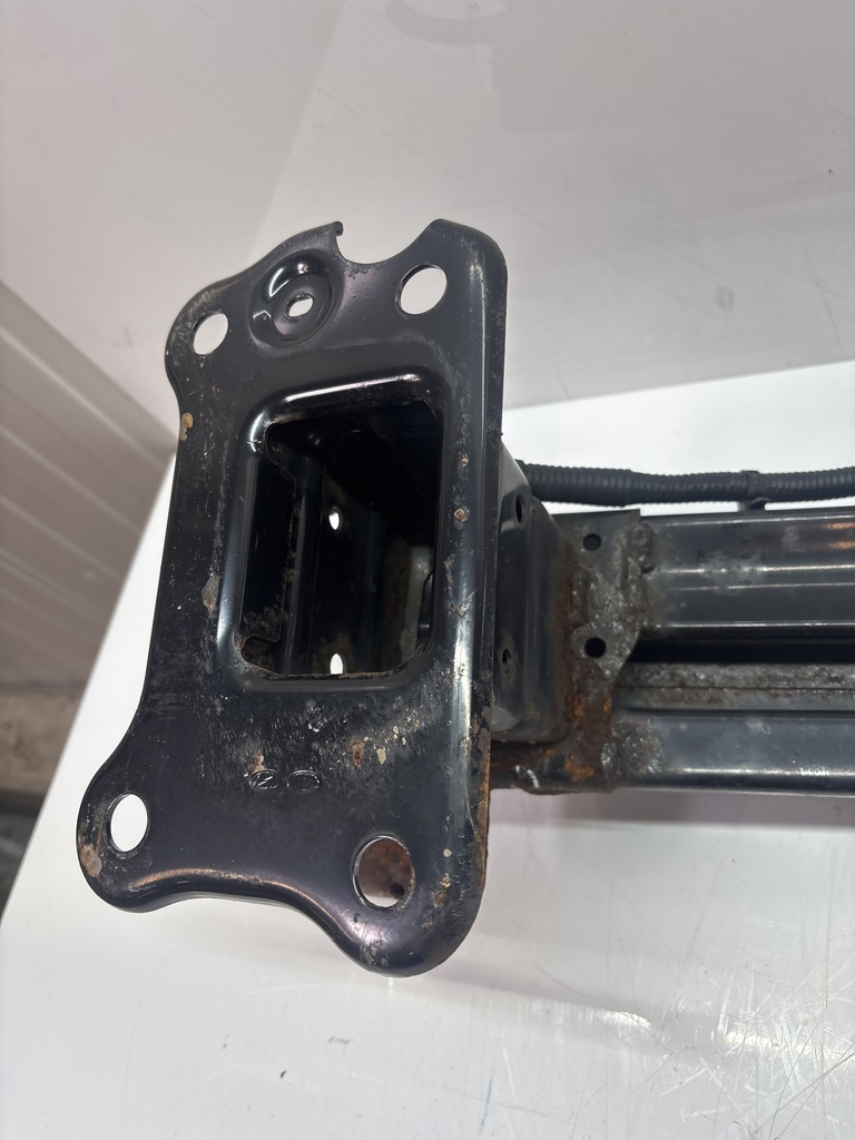 [MTD-500473] Soporte de parachoques Kia Sportage 4 ISG 1.6 G4FJ 64900-F1010