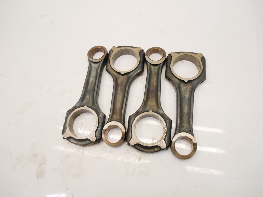 [MTD-459258] 4x biela Mercedes Viano 2.2 CDI 646.980 A6110300520