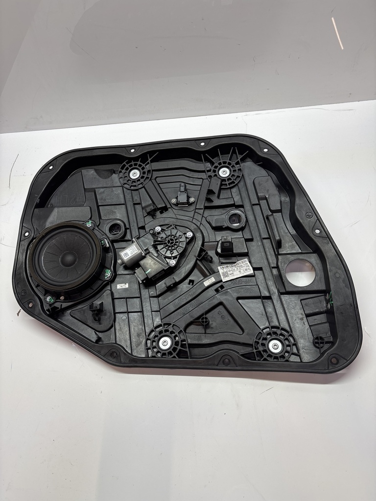 [MTD-498600] Panel de puerta Hyundai Tucson TLE 2.0 CRDI D4HA 92100-00100