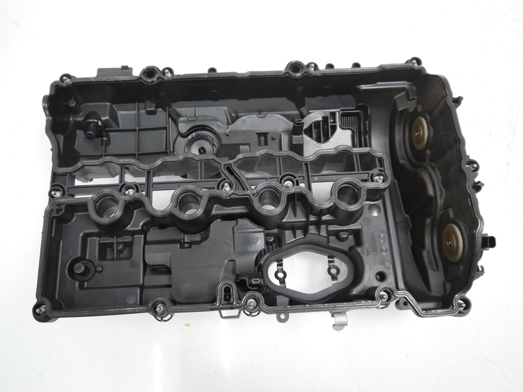 [MTD-501998] Tapa de válvulas BMW Serie 2 F46 2.0 B48A20A B48A20M1 B48 8631745