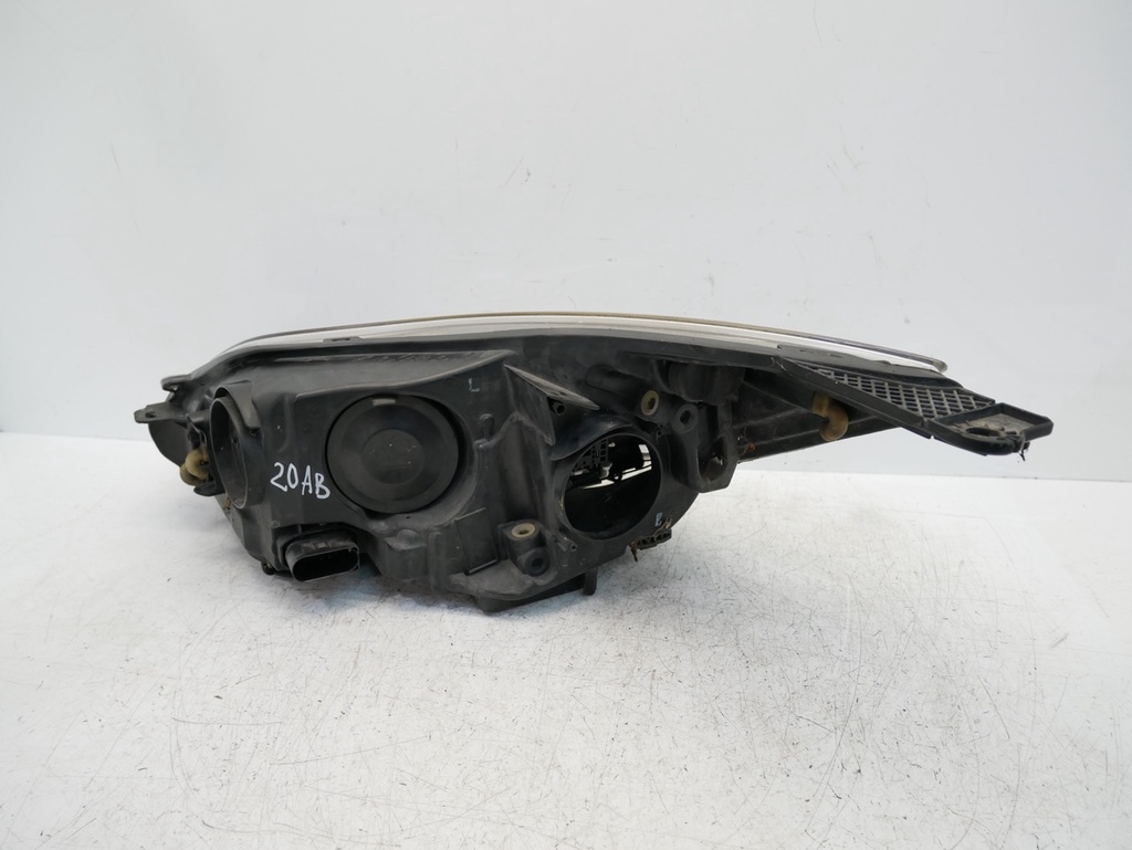 [MTD-492548] Faro delantero izquierdo Ford Focus 1.0 EcoBoost M1DA (2013)