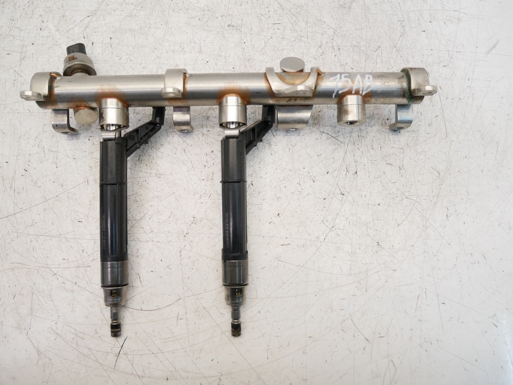 [MTD-490174] Colector de inyección Porsche Panamera 971 3.0 gasolina V6 MCX.TA CWGD 06M133316L
