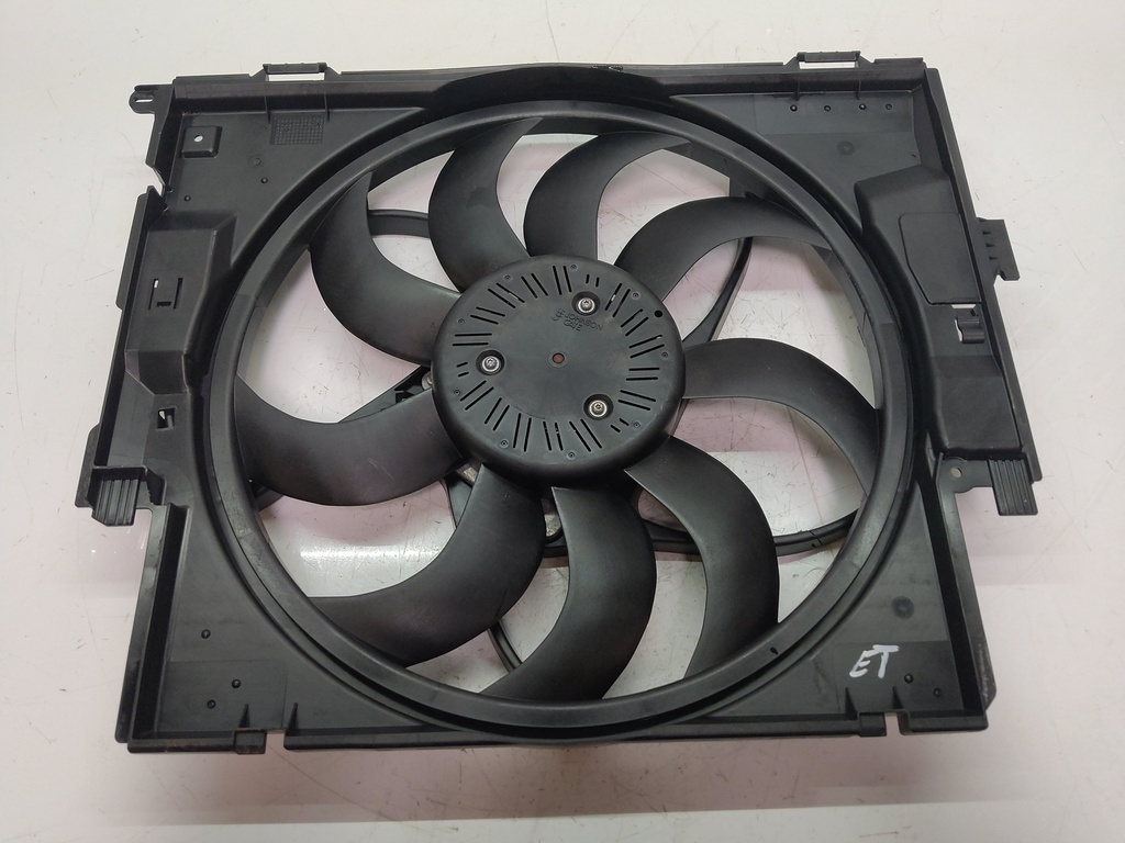 [MTD-518041] Motor eléctrico ventilador del radiador BMW Serie 1 F20 1.5 B38 B15 A 8641964 8641947
