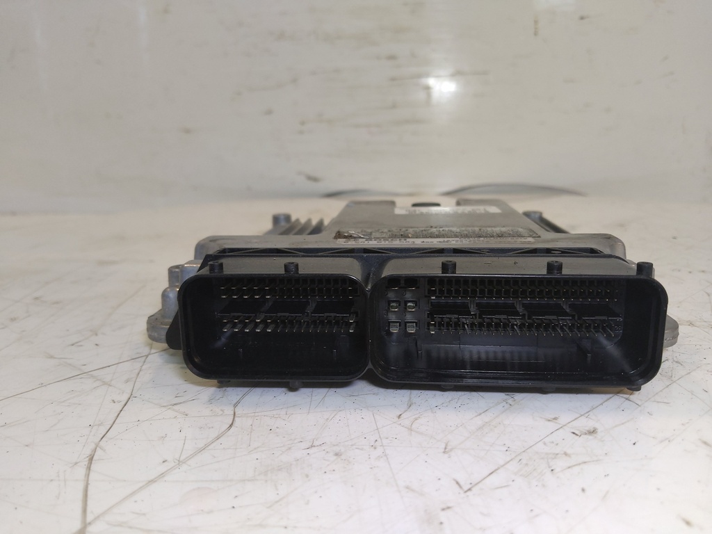 [MTD-522622] Unidad de control electrónico (ECU) Audi A4 B8 Avant 2009 CAGA CAG 2.0 03L906022MJ