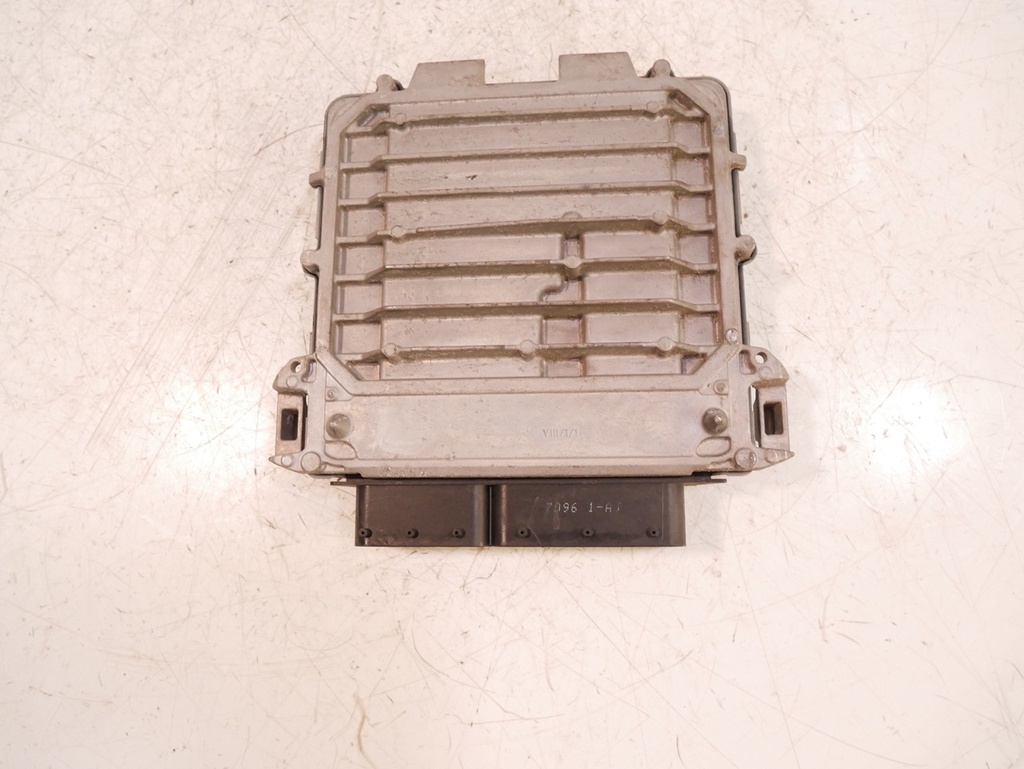 [MTD-422380] Unidad de control del motor Mercedes C 350 e 2.0 M 274.920 A2749000800