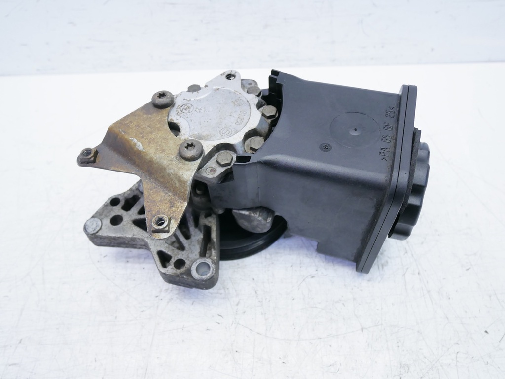 Bomba de dirección asistida Land Rover Range Rover L322 3 0 D 4x4 M57D30 306D1