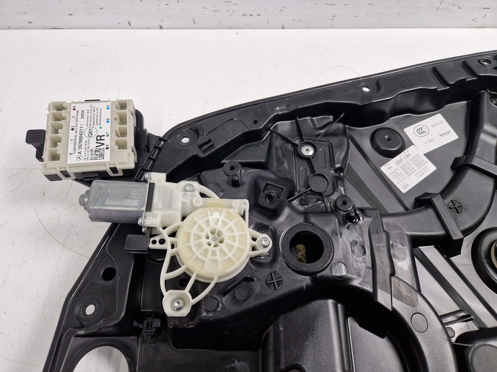 [MTD-497134] Motor del elevalunas delantero derecho Mercedes Clase C W205 A2050047199