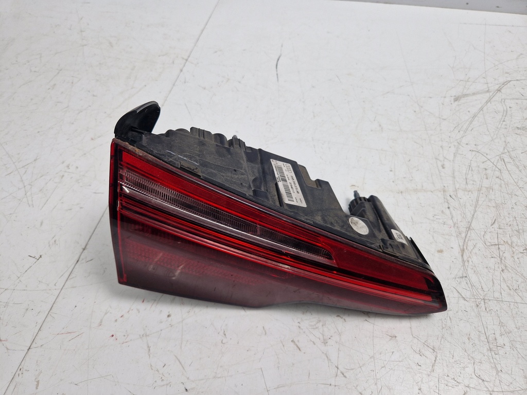 [MTD-498771] Luz trasera izquierda Audi A4 8WC 3.0 TDI V6 DMG DMGA 8W5945075AB