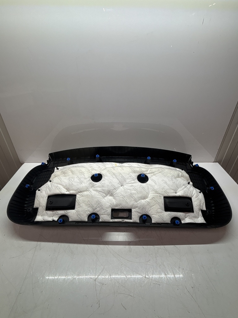 [MTD-499543] Embellecedor portón trasero Kia Sportage MK4 QLE 1.6 Gasolina G4FD