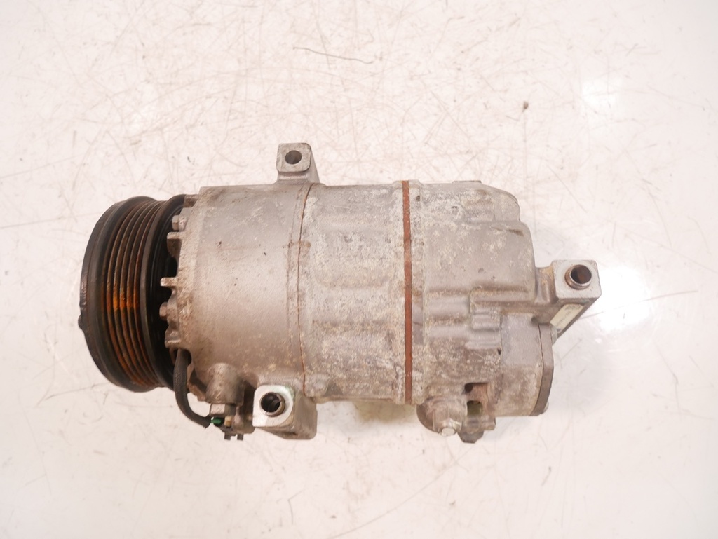 [MTD-419628] Compresor de aire acondicionado Ford Focus Kuga Escape 1.5 EcoBoost YZDA